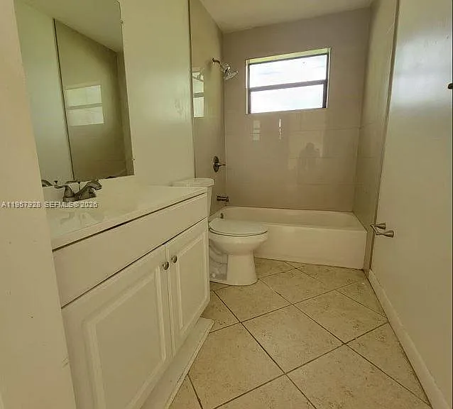 814 Finley Ct — Photo 7