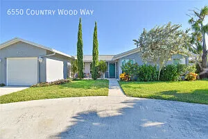 6550 Country Wood Way