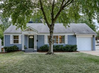 7500 Sagamore Rd, Prairie Village, KS 66208
