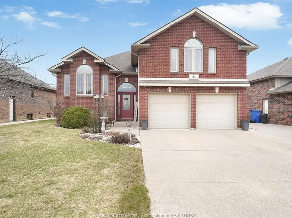43 Oxford Cres, Amherstburg, ON N9V 4E5