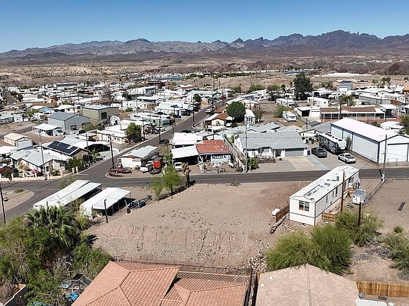 2nd image of 31846 Treasure Rd