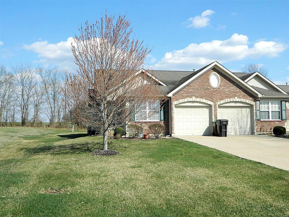 1st image of 522 Newcastle Dr