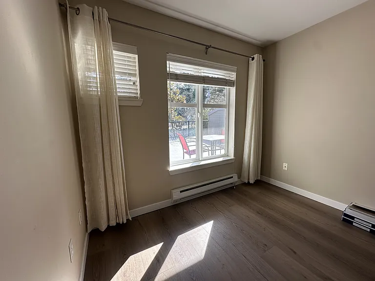 12345 Roosevelt Way NE #203 — Photo 12