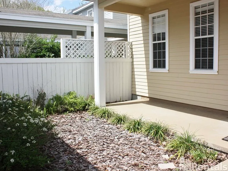 9189 SW 48th Pl — Photo 5
