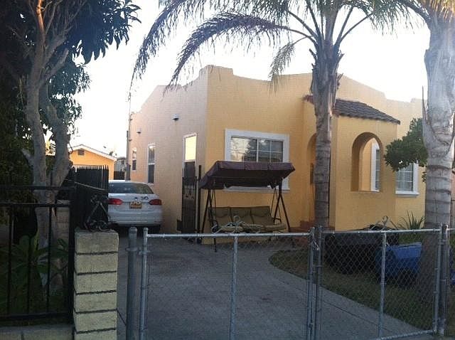 2nd image of 2600 E 131st St