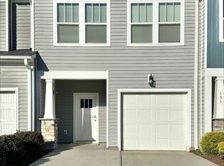 129 Shallons Dr, Greenville, SC 29609