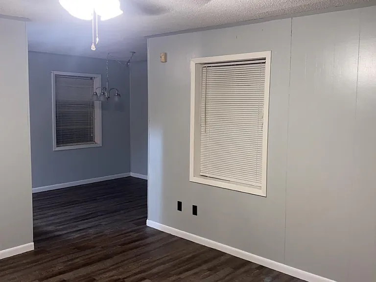 137 W Garrison Dr — Photo 13