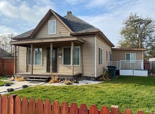 538 7th St, Clarkston, WA 99403