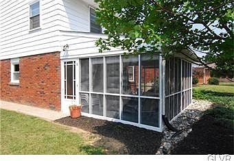 4th image of 3532 Stephen Crane Ln