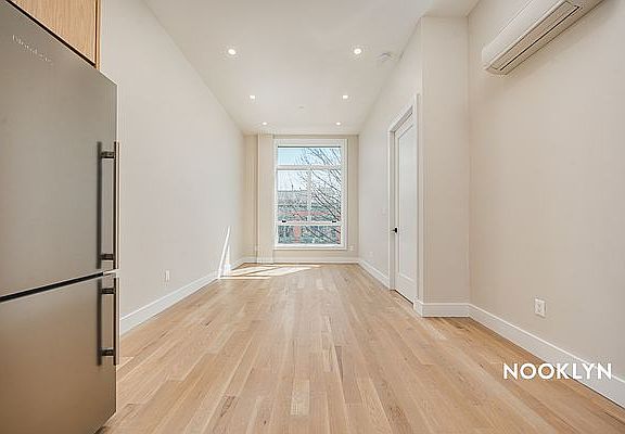 5th image of 284 Prospect Park W #2