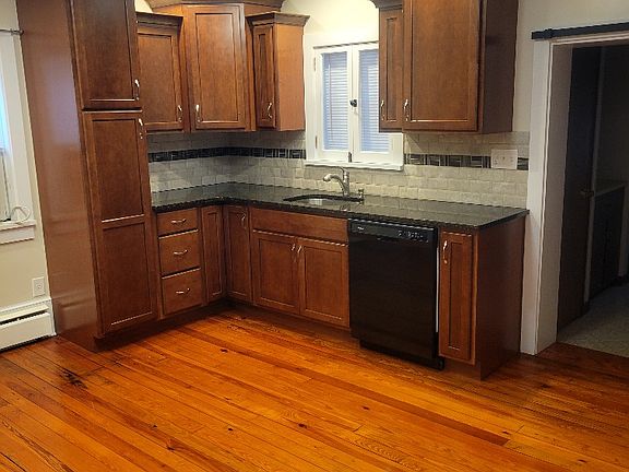 4th image of 336 S Park Ave