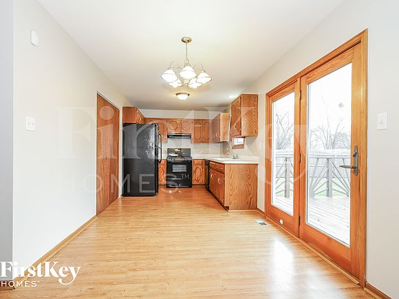 5th image of 1119 Karen Dr