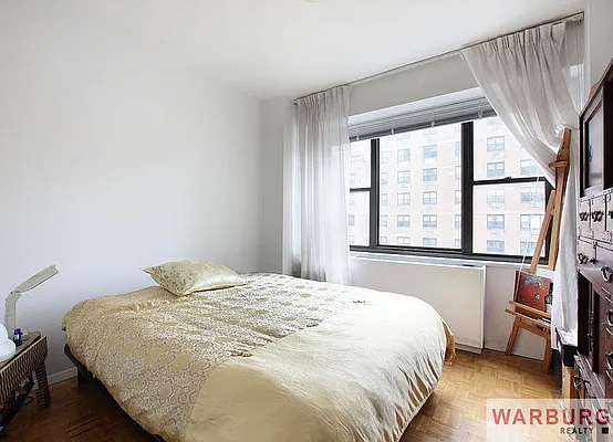 Rented by Warburg | media 23