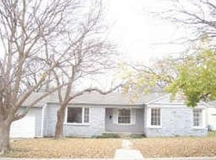 4745 Staples Ave, Fort Worth, TX 76133