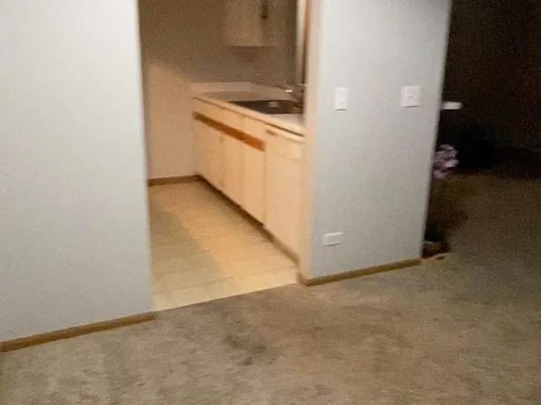 1570 W Sand Bar Ct Unit 2F, Round Lake Beach, IL 60073