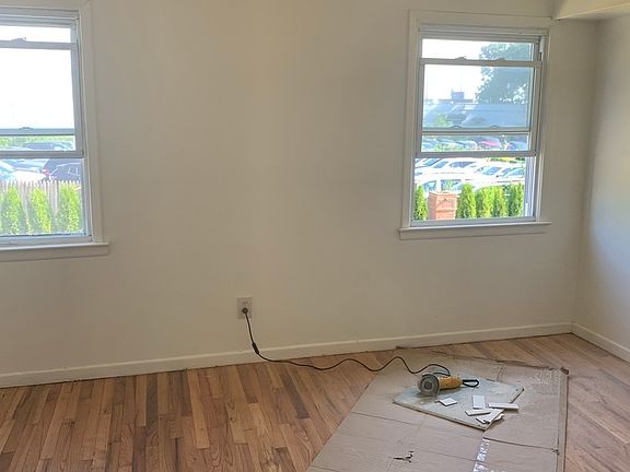 3rd image of 121 Fayette Ave #126A