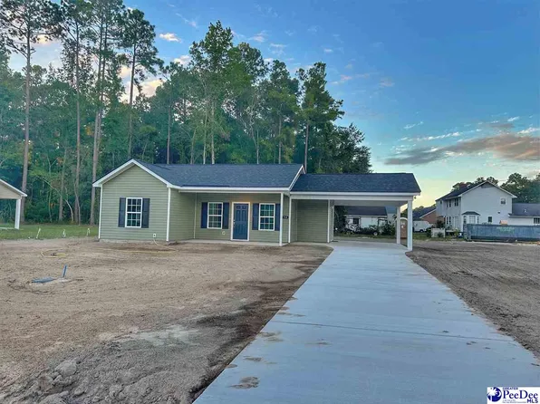 719 Edgewood Blvd, Dillon, SC 29536