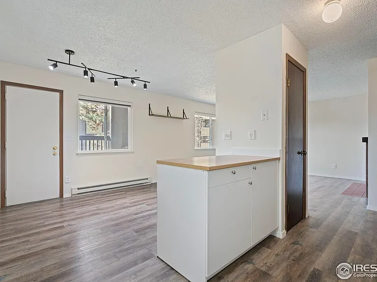 925 Columbia Rd #122 — Photo 14