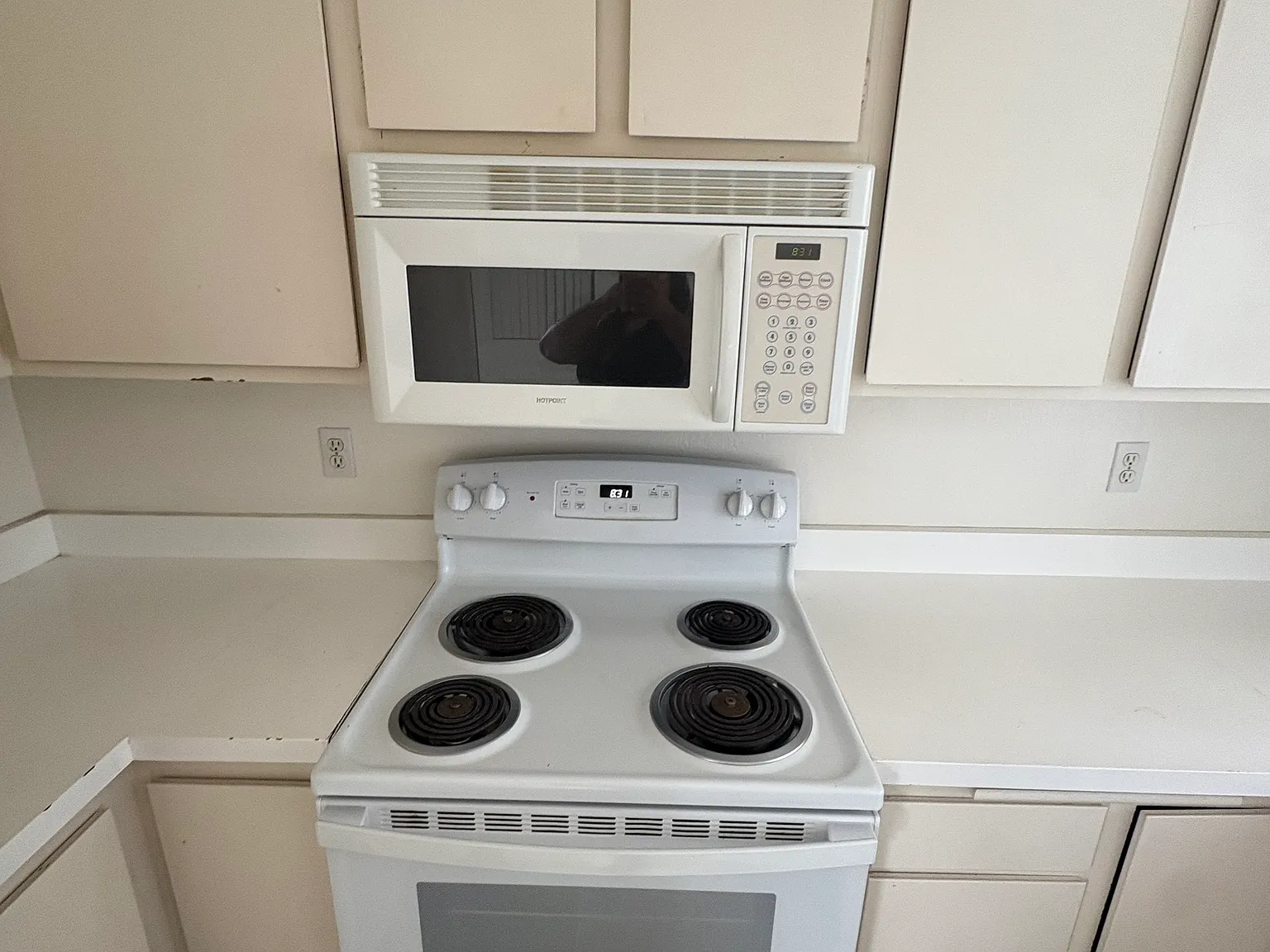 1 bed, 726 sqft, $2,350 — Photo 3