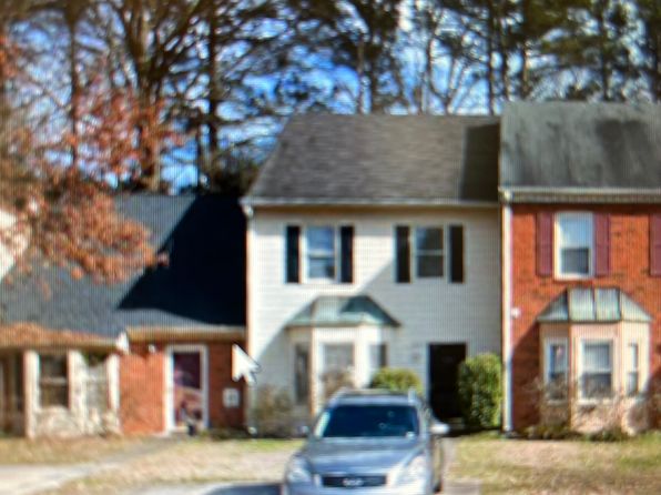 1395 Poplar Pointe SE