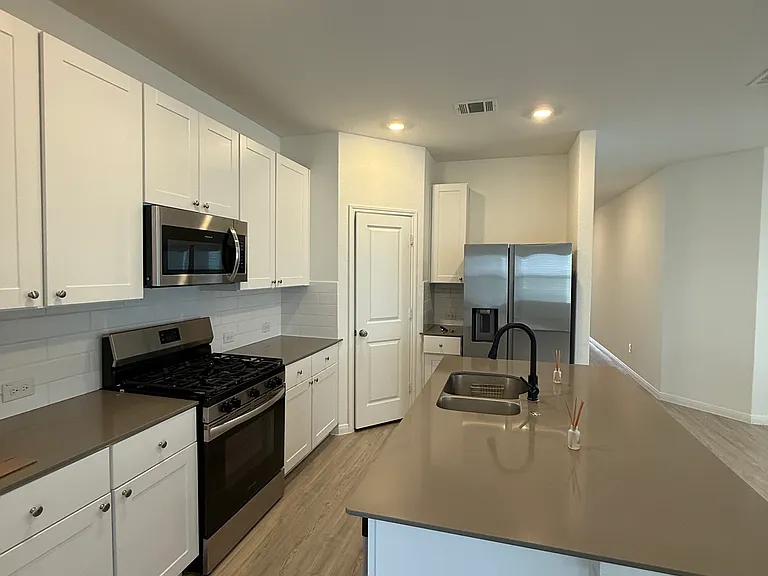 12915 Sage Turn — Photo 3