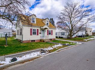 33 Cloudman St, Westbrook, ME 04092