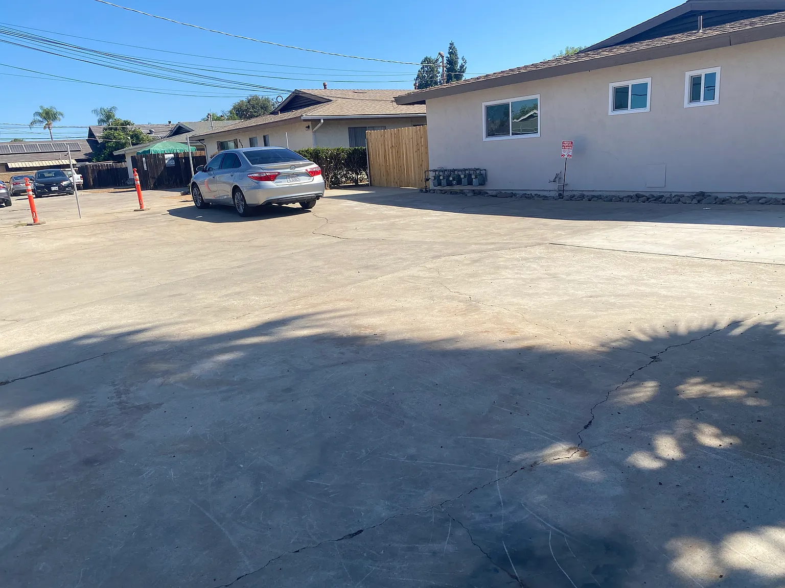 2 bed, 700 sqft, $2,550 — Photo 2