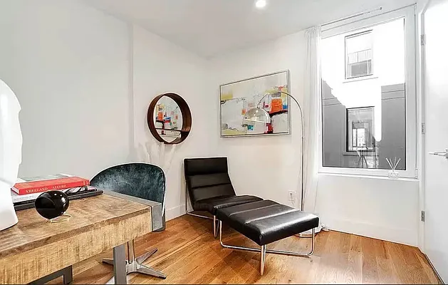 Rented by EXR | media 8