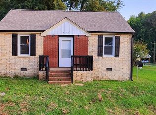 404 Peden St, Winston Salem, NC 27105