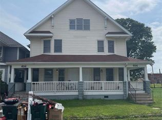616 N Mulberry St, Muncie, IN 47305