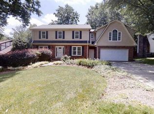 220 W Silverleaf St, Greer, SC 29650