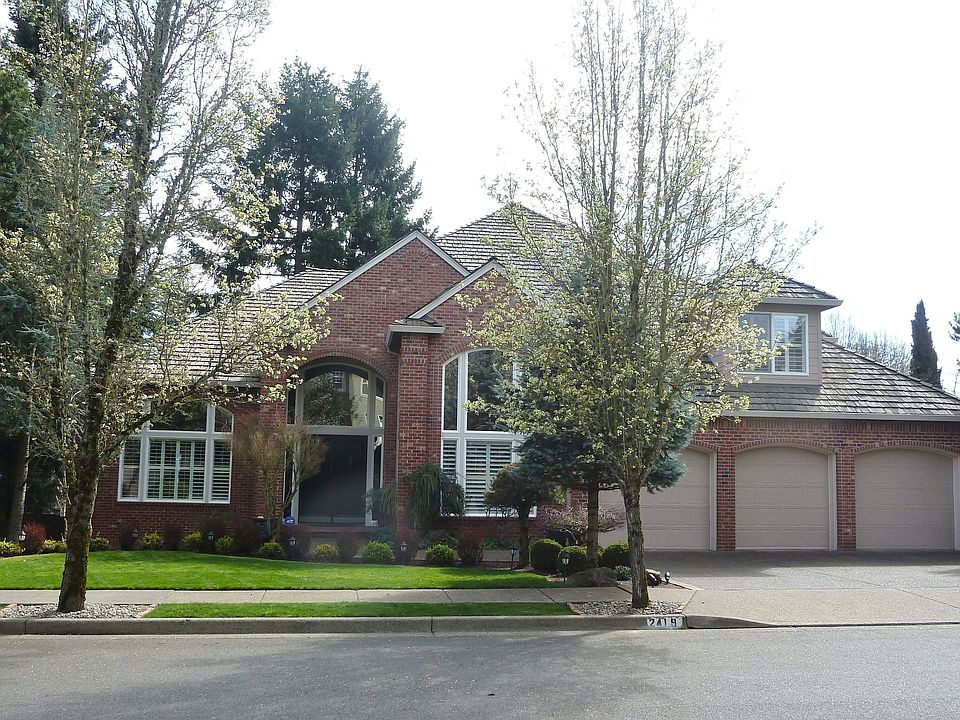 1st image of 2419 Remington Dr