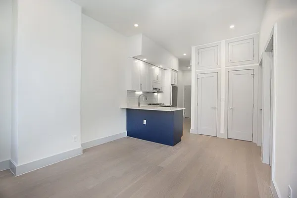 Rented by Kleier Residential | media 19