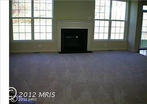2nd image of 709 Yarrow Ct