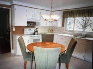 201 W 7th St, Kaukauna, WI 54130