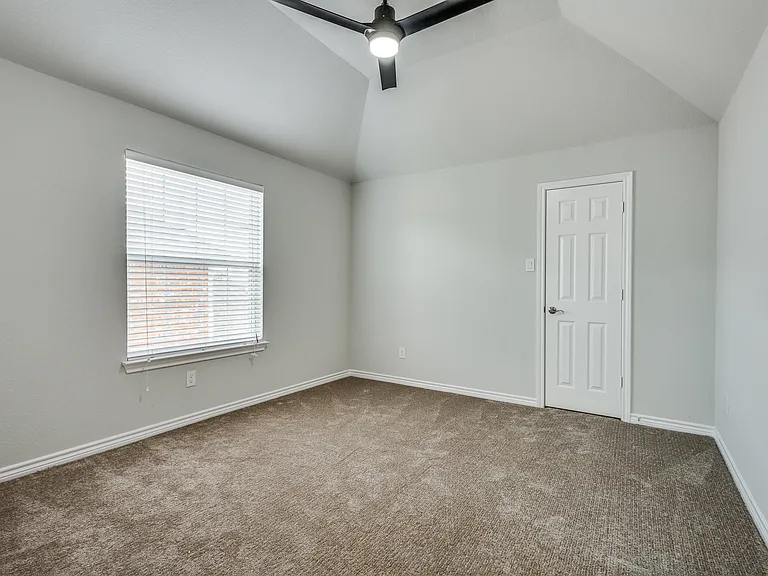 11532 Gatesville Dr — Photo 32