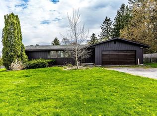 1720 Parliament Pl, Skaneateles, NY 13152