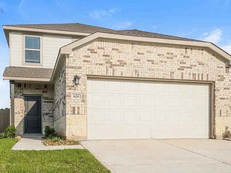 624 Levine Ct — Photo 1