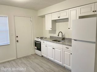 605 N Stella Ave #B, Lakeland, FL 33801