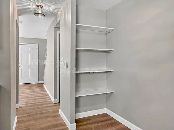 3rd image of 2209 Campus Dr #A