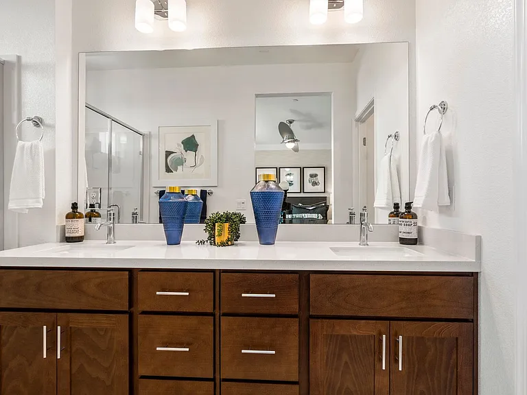 Spacious Townhomes in Provence at Natomas — Photo 92
