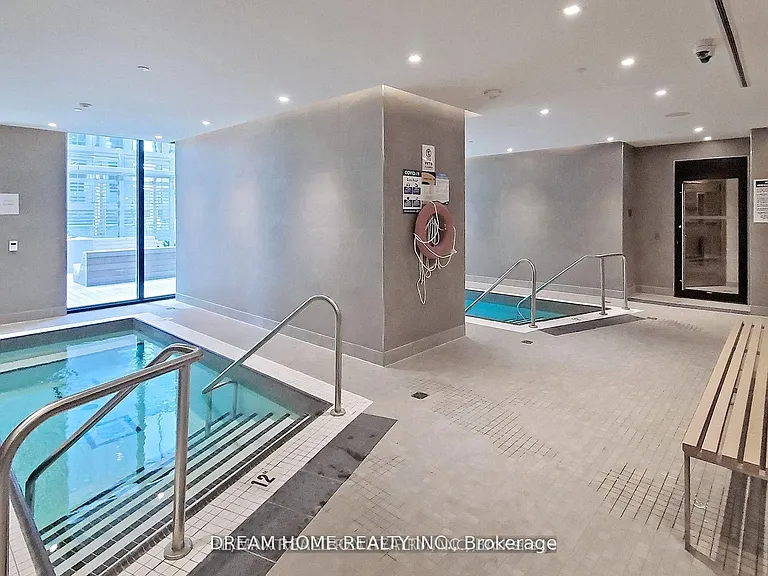 1 Yorkville Ave #3003 — Photo 13