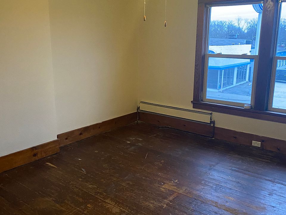 1st image of 303 & 305 S Heaton St #305