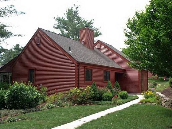 1st image of 254 Hollister Way W