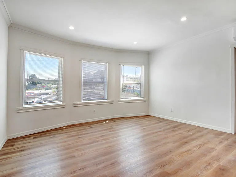 3828 W Sunset Blvd #3818.5 — Photo 3