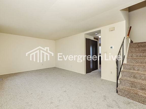 3rd image of 7560 Mount Hood Dr