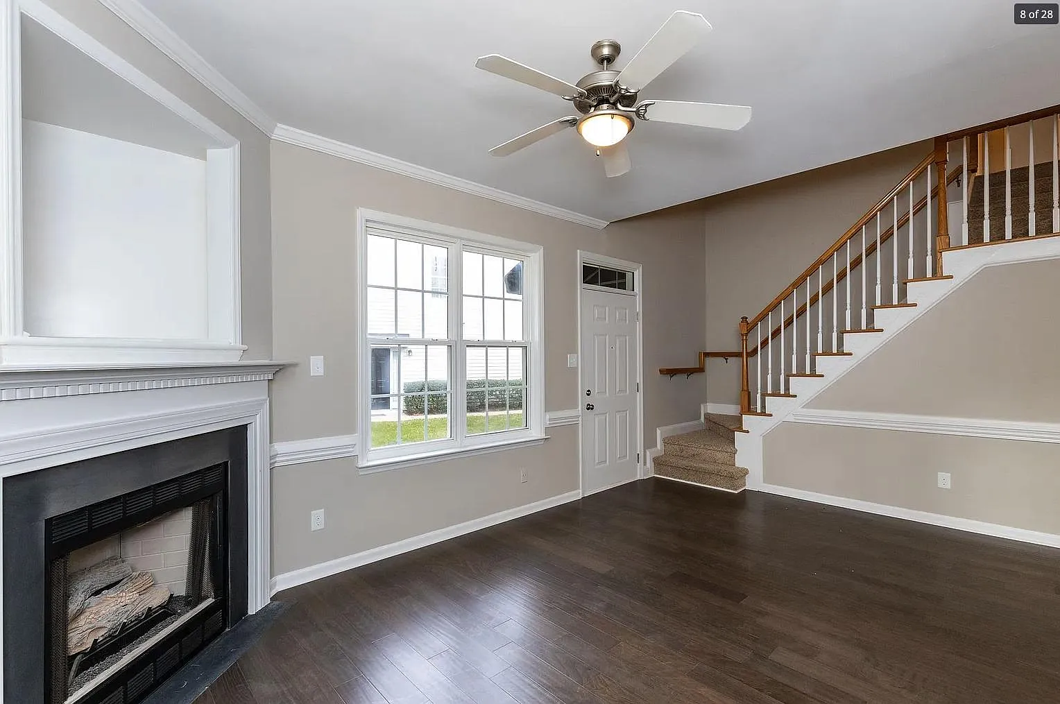 341 Bayleigh Ct — Photo 4
