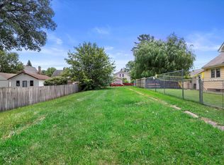 813 Manitoba Ave, South Milwaukee, WI 53172