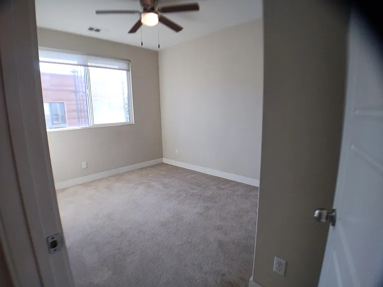 139 W Live Oak Ave #D — Photo 23