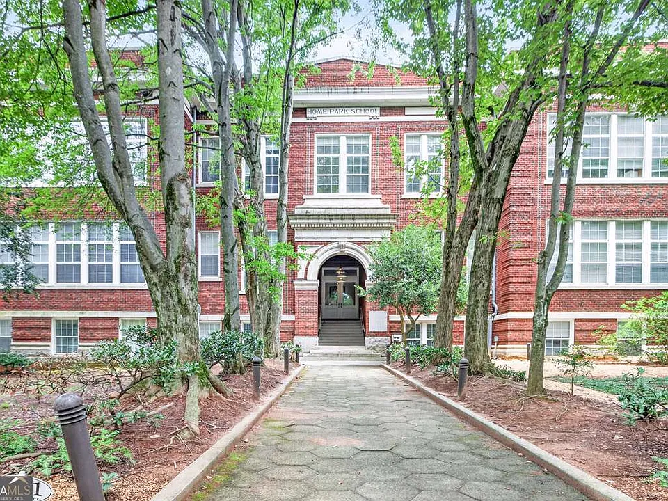 1031 State St NW #209
